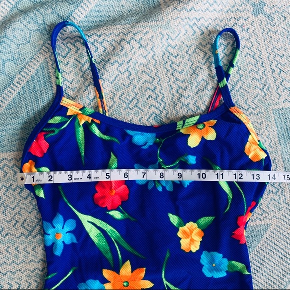 VTG vibrant one piece swimsuit - Picture 7 of 13